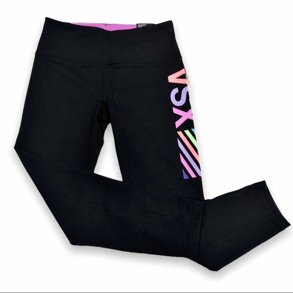Victoria's Secret Pants - NWT VS VSX Sport Logo Med. Rise Knockout Capri, XS